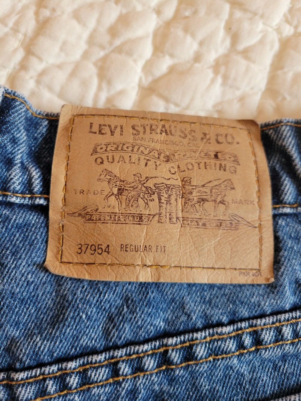 Vintage Levis 954 Cut Off Shorts Womens 90s USA High Waisted Orange Tab Size 28 - Picture 3 of 12